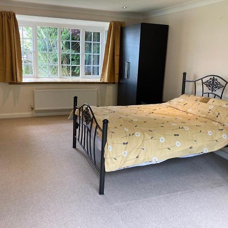 9 Chudleigh Close Apartment Bedford Luaran gambar