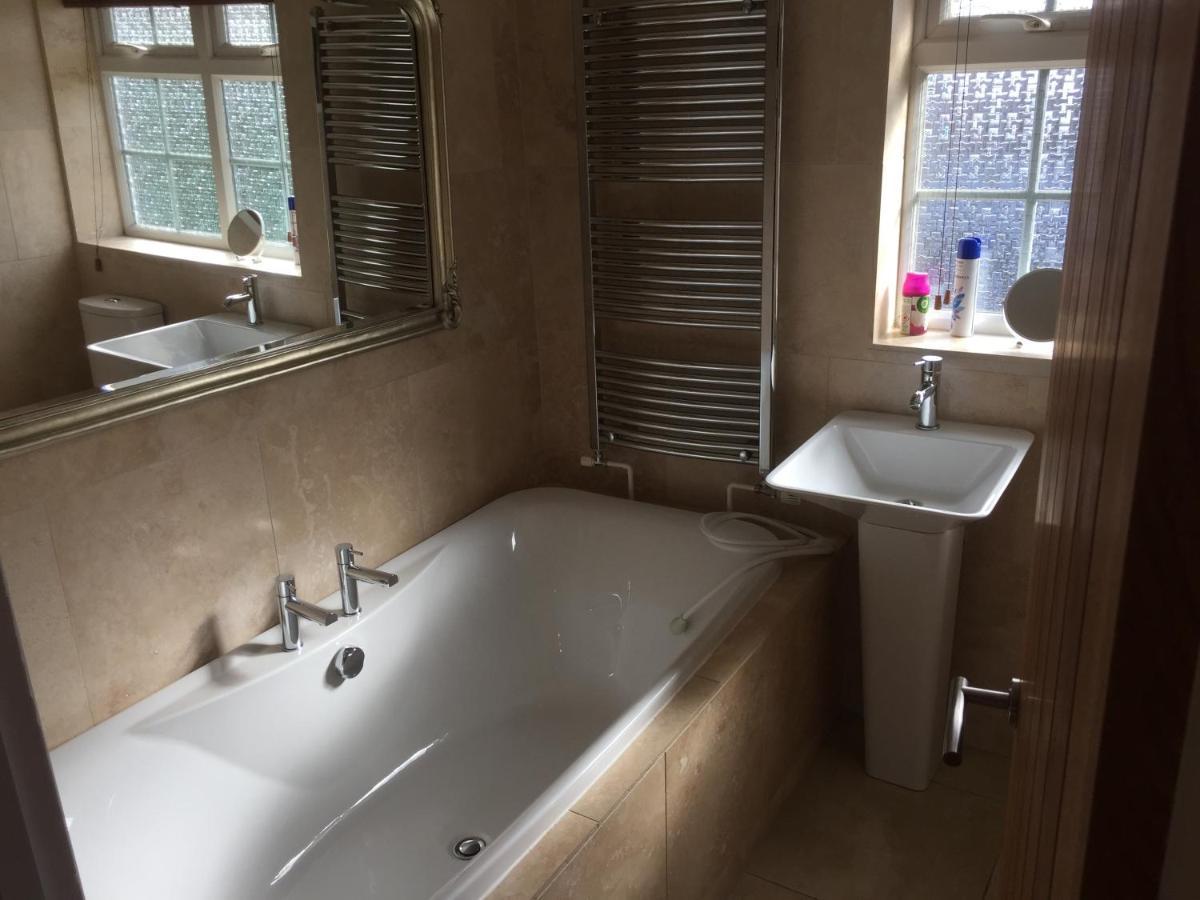 9 Chudleigh Close Apartment Bedford Luaran gambar